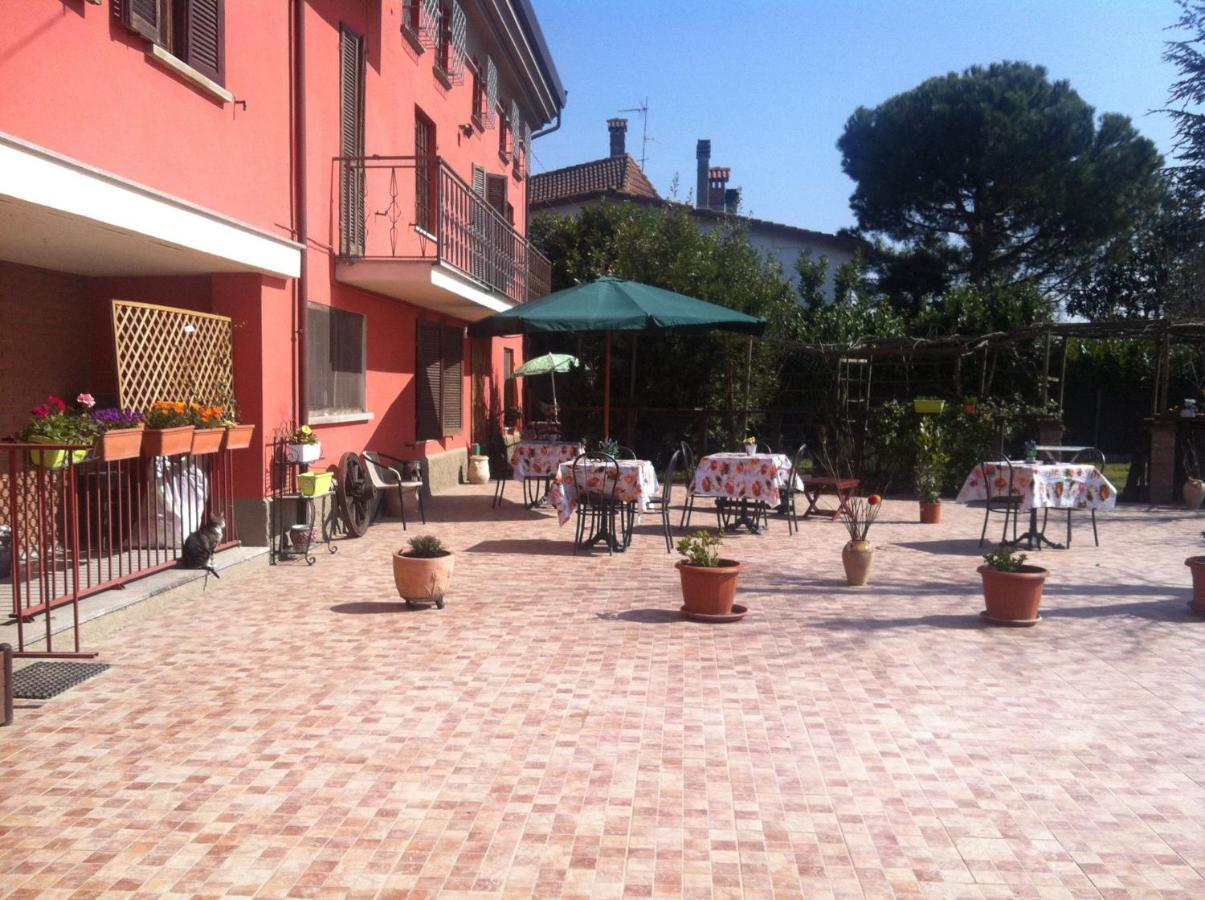 Agriturismo E Az. Agricola Ma.Mi Sale Екстер'єр фото